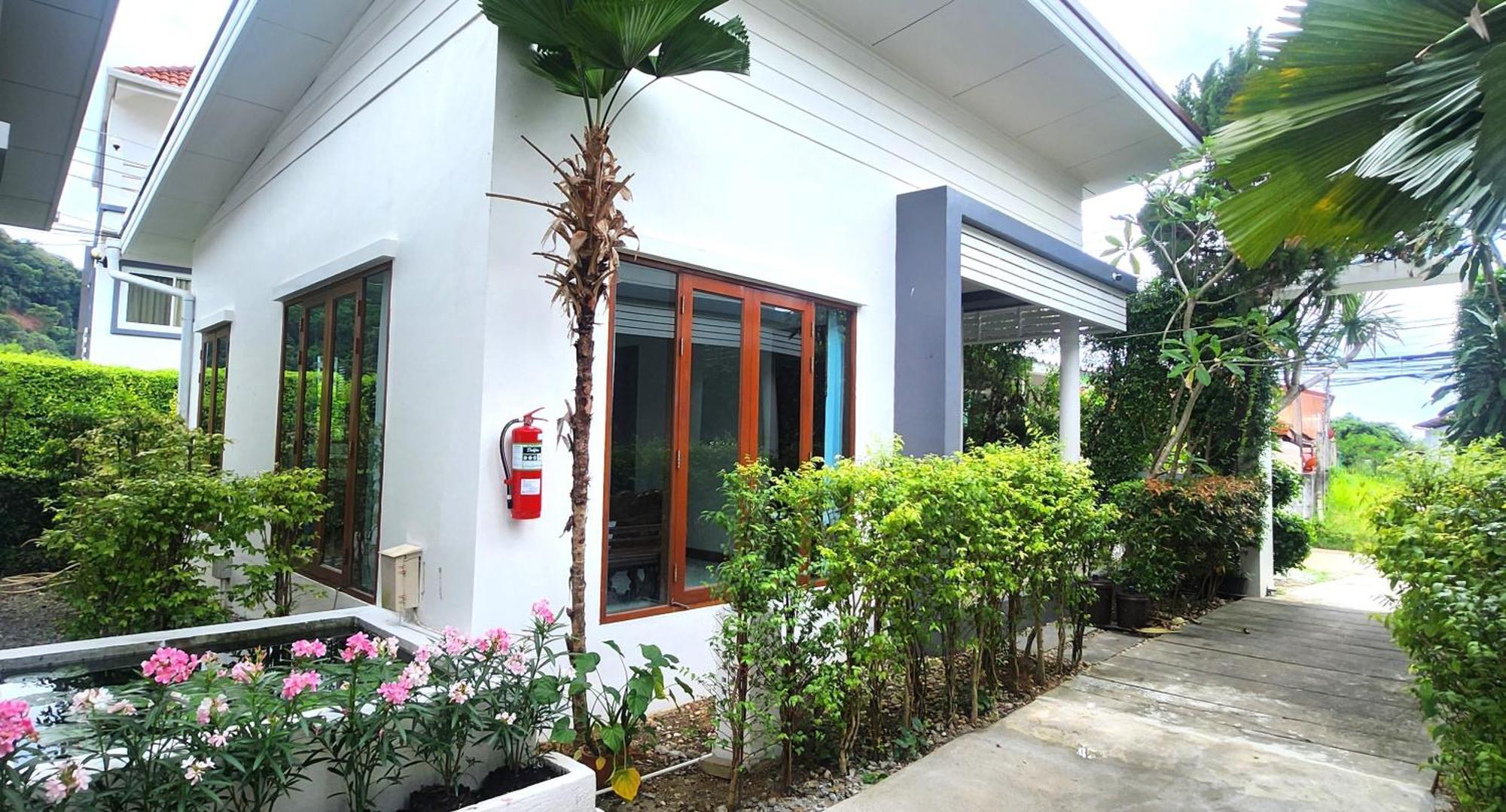 Purepamvillage Pantai Kata Bagian luar foto