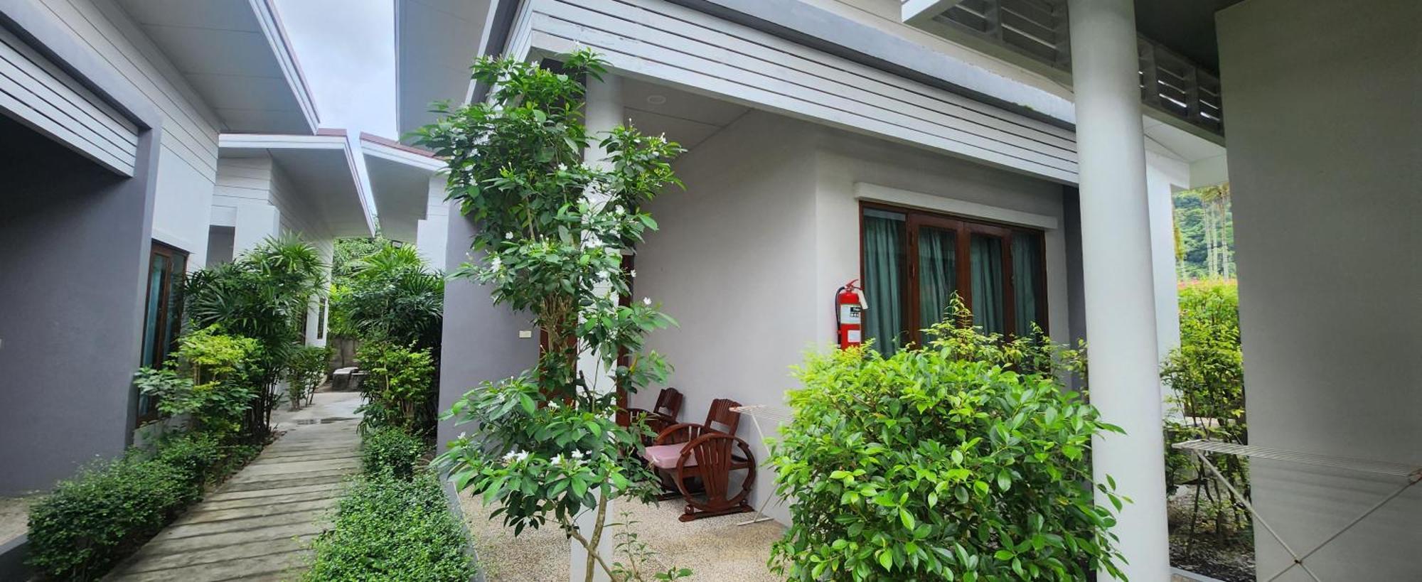 Purepamvillage Pantai Kata Bagian luar foto